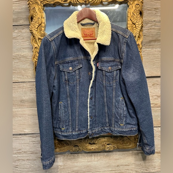 Levi Sherpa lined jeans jacket - Picture 1 of 2